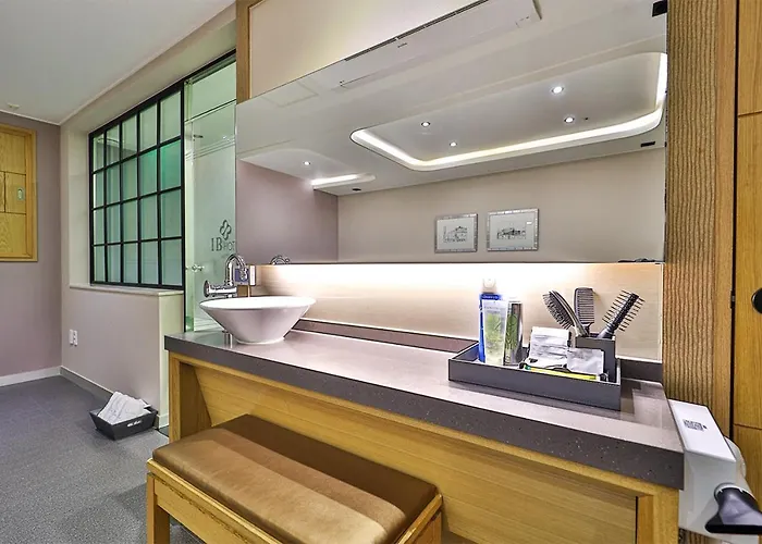 Seomyeon Ib Hotel 2*